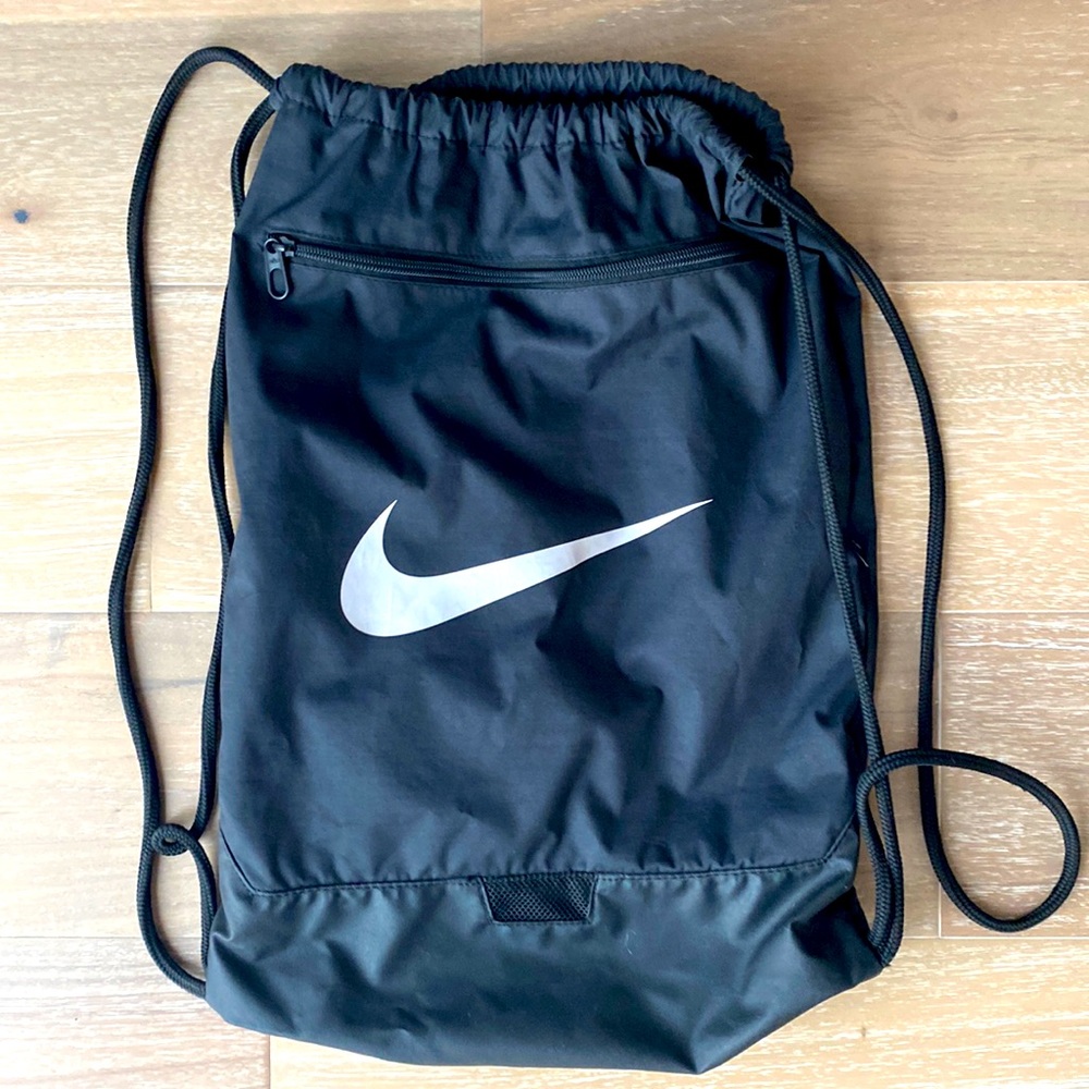 Nike drawstring tote bag